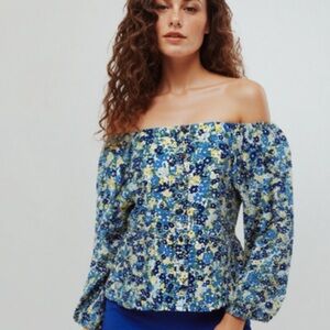 Ann Taylor floral button down bubble sleeve peplum top ❤️